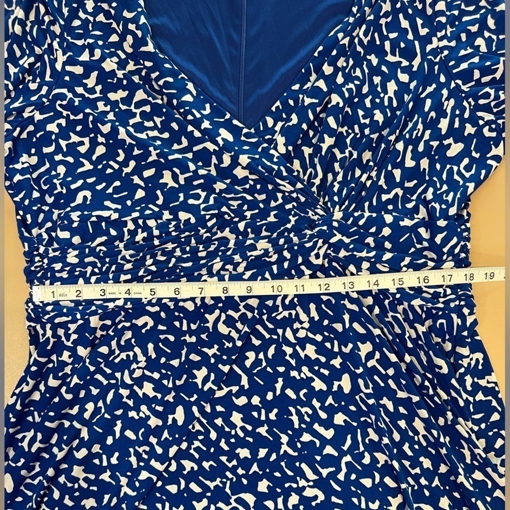 Jessica Howard Blue and White Faux Wrap Dress Size 20W - Picture 4 of 9